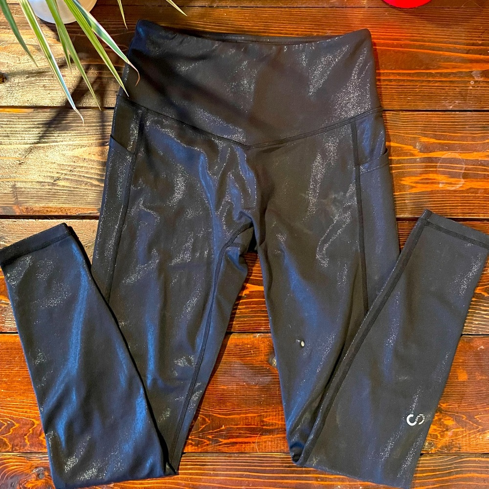 Curves N Combatboots Black Shimmer Leggings w/ pockets Size small